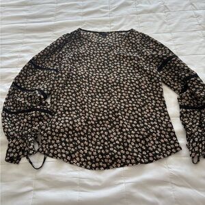 RW&CO. Floral Blouse